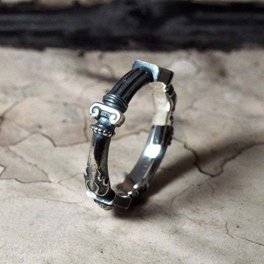 Guardia Ancient Column Ring 5