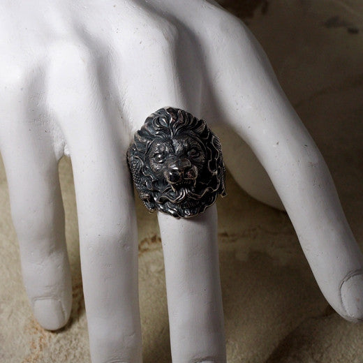 Guardia Chimaira Ring 13