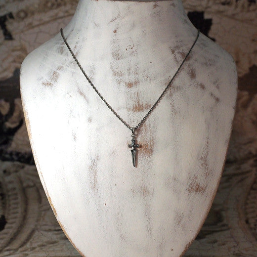 Guardia Dagger Pendant 7