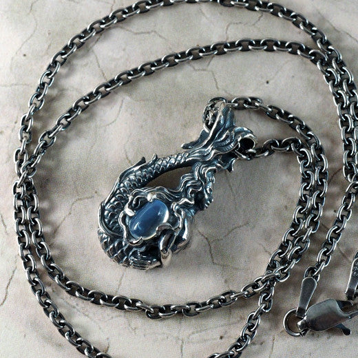 Guardia Tritones Pendant 2