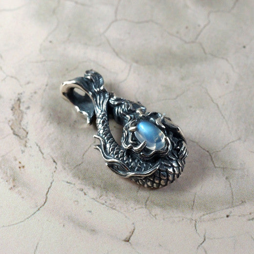 Guardia Tritones Pendant 4