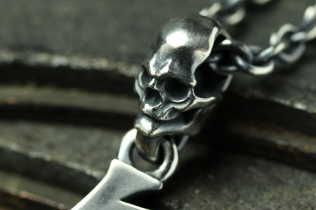Mad Cult - 777 Lightning w/ Skull Pendant S 8