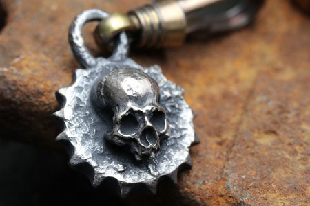 Mad Cult -Death Sprocket Zipper Puller_3