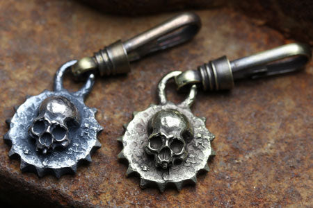 Mad Cult -Death Sprocket Zipper Puller_6