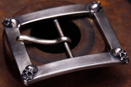 Mad Cult - Four Skull Belt Buckle_2