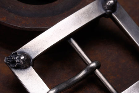 Mad Cult - Four Skull Belt Buckle_4