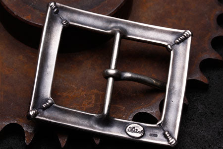 Mad Cult - Four Skull Belt Buckle_6