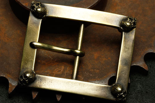 Mad Cult - Four Skull Brass Belt Buckle_1