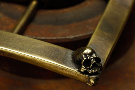 Mad Cult - Four Skull Brass Belt Buckle_4