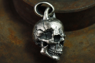 Mad Cult - Lust Pendant_3