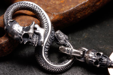 Mad Cult -  Parasite Hooker with Guil Keyring_2