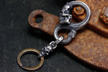 Mad Cult - Parasite Hooker with Guil Keyring_9