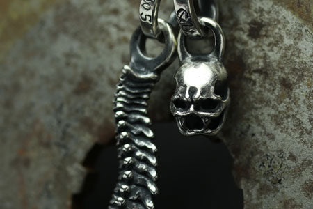 Mad Cult - Predator Pendant S_2