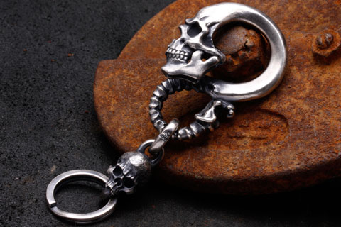 Mad Cult - Ugly Head Chaos Keyring_1