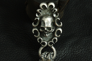 Mad Cult - VICE with finger bone clip_4