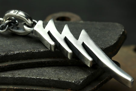Mad Cult hk  777 Lightning 吊墜 L  - 5