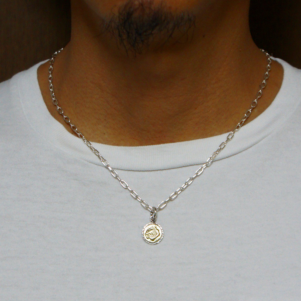 ROAD 18K Gold Tiger Metal Pendant 2