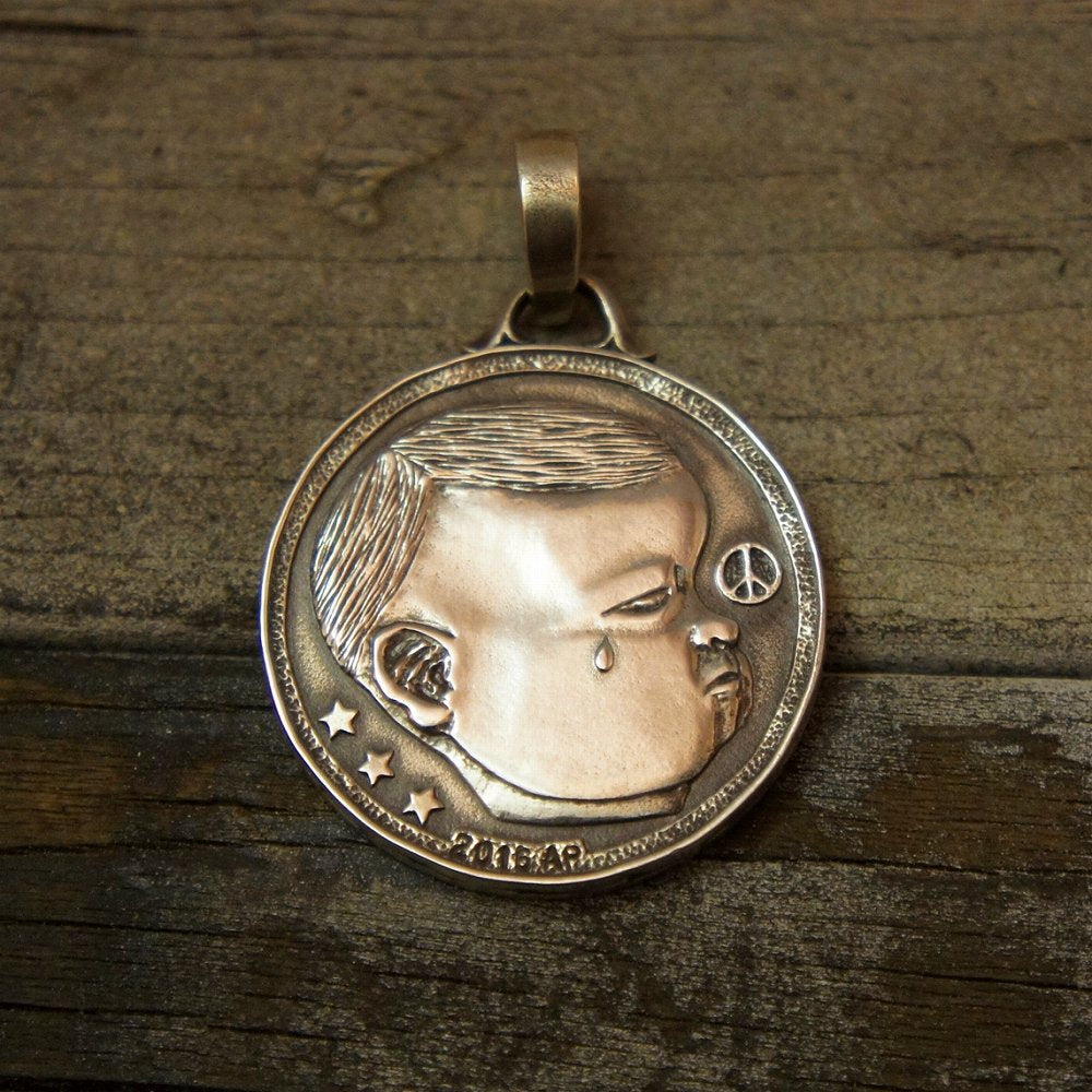 ROAD Amazing World Pendant 1
