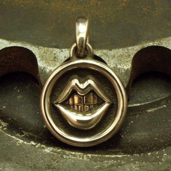 ROAD Fake Smile - Pride of WhiteCollar Pendant 3