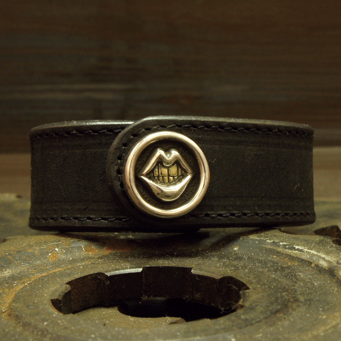 ROAD Fake smile Pride of NoCollar Leather Bangle 1