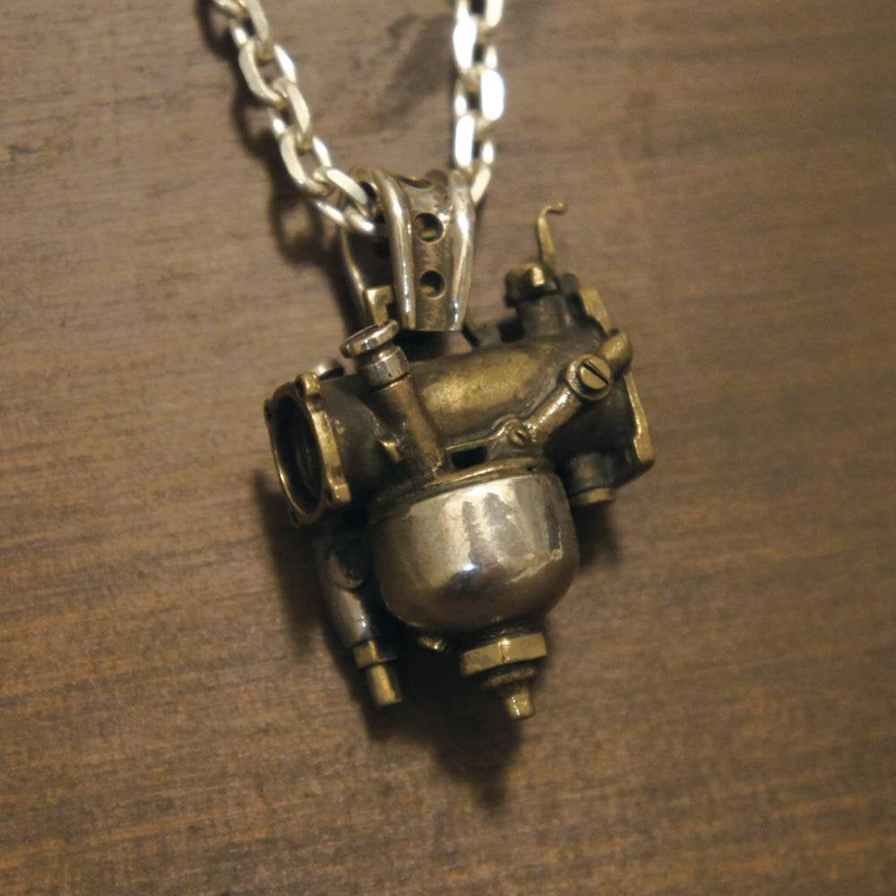 ROAD Linbkert Racing Carb Pendant 1
