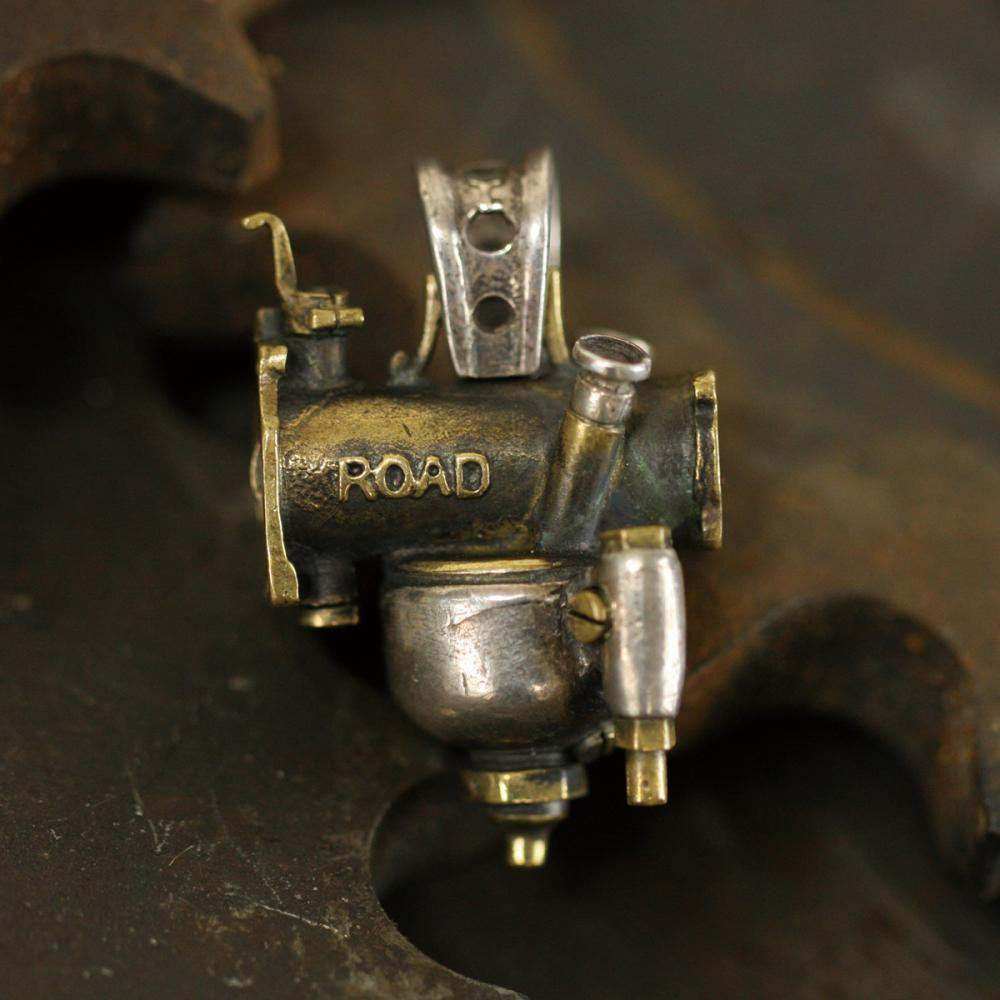 ROAD Linbkert Racing Carb Pendant 2