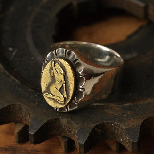 ROAD Pin Up Girl Ring 3