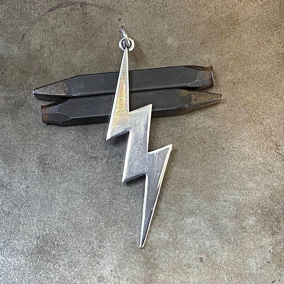ROAD Silver Spark Pendant L 4