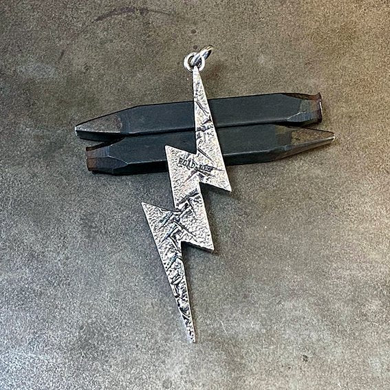 ROAD Silver Spark Pendant L 5