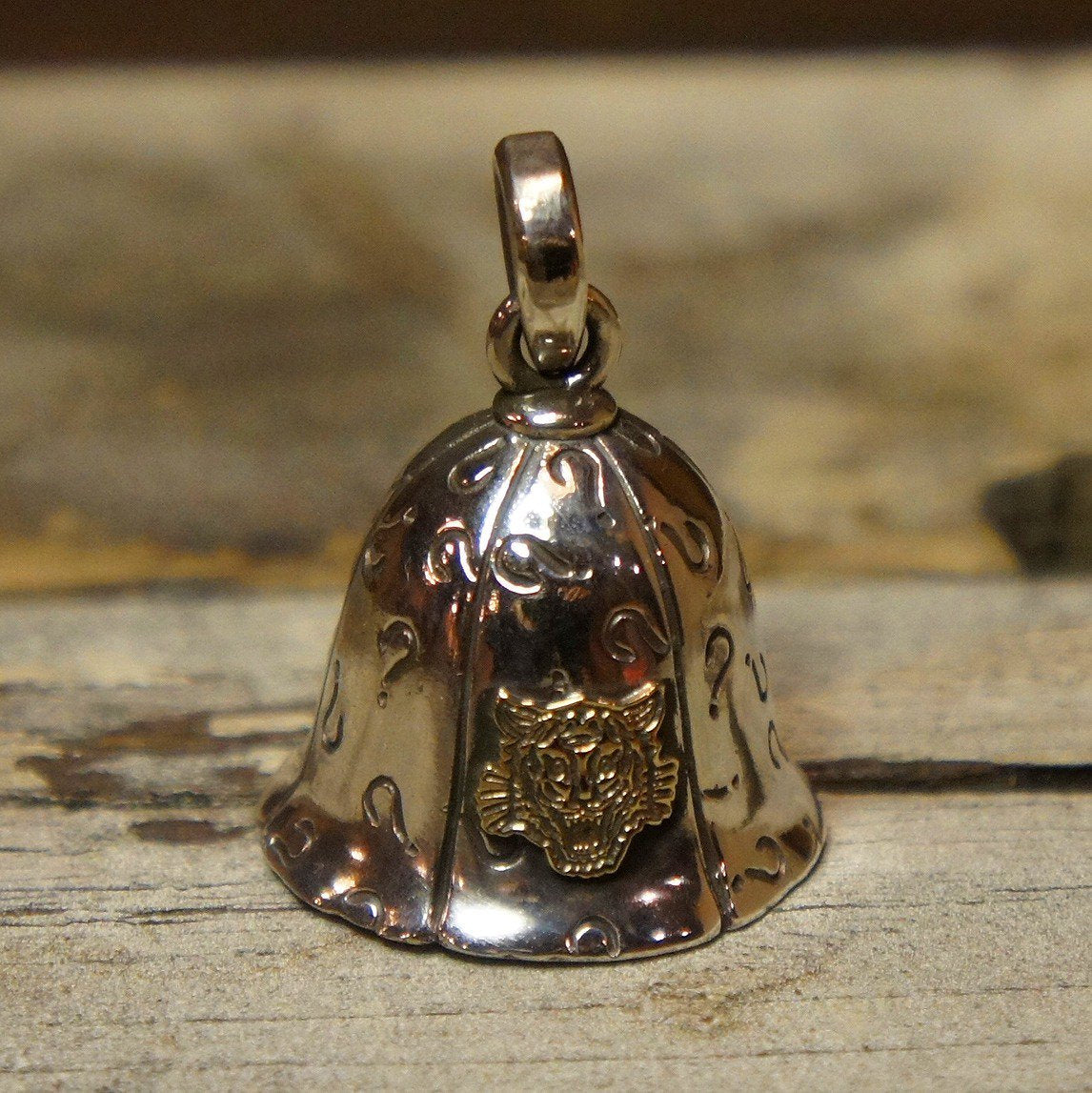 ROAD Tulip Hat Bell-Tiger 1