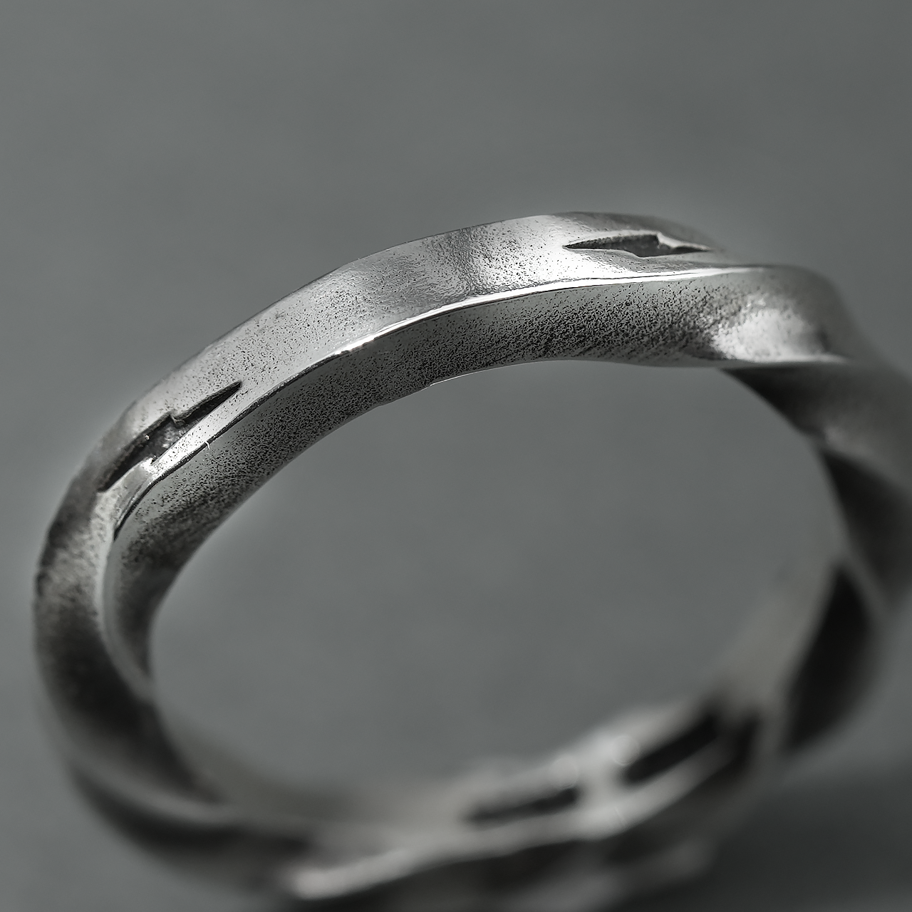 ROAD_Twist_925_Silver_Ring_4