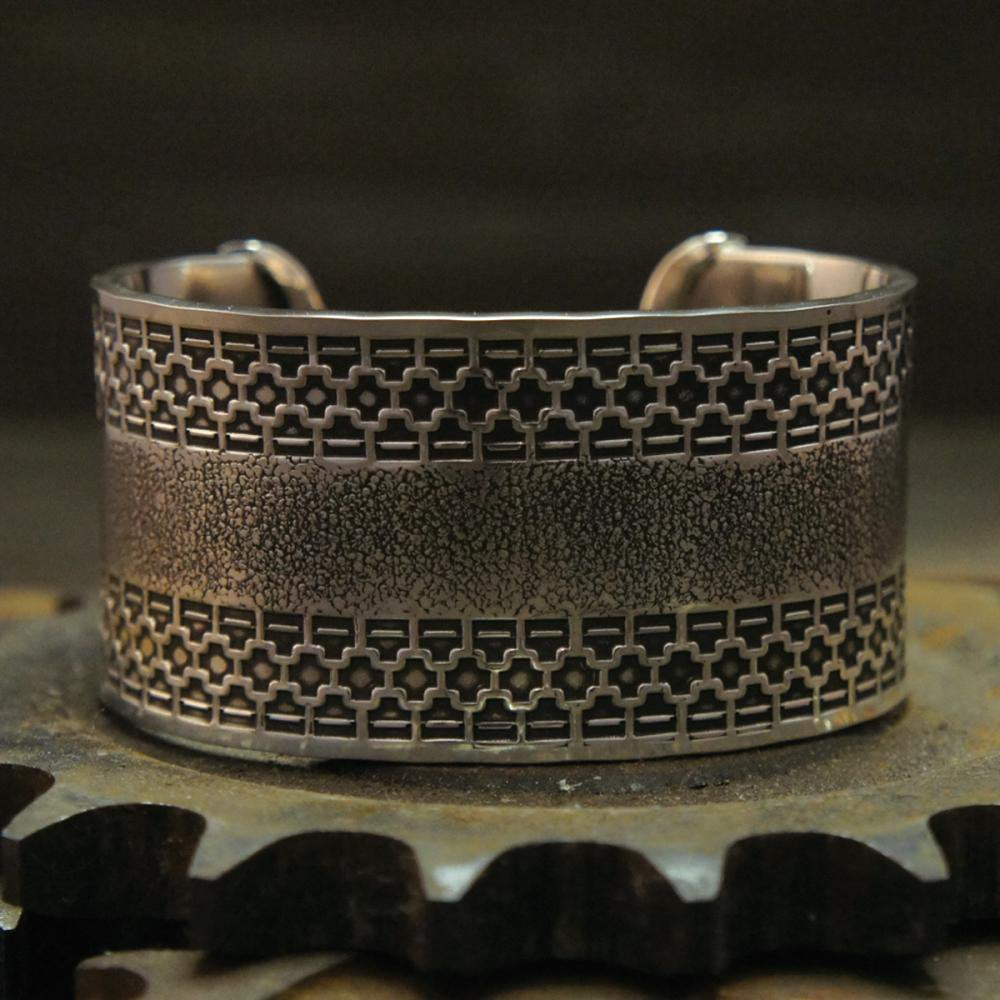 ROAD Vintage Racer Fire Stone Wide Bangle 1