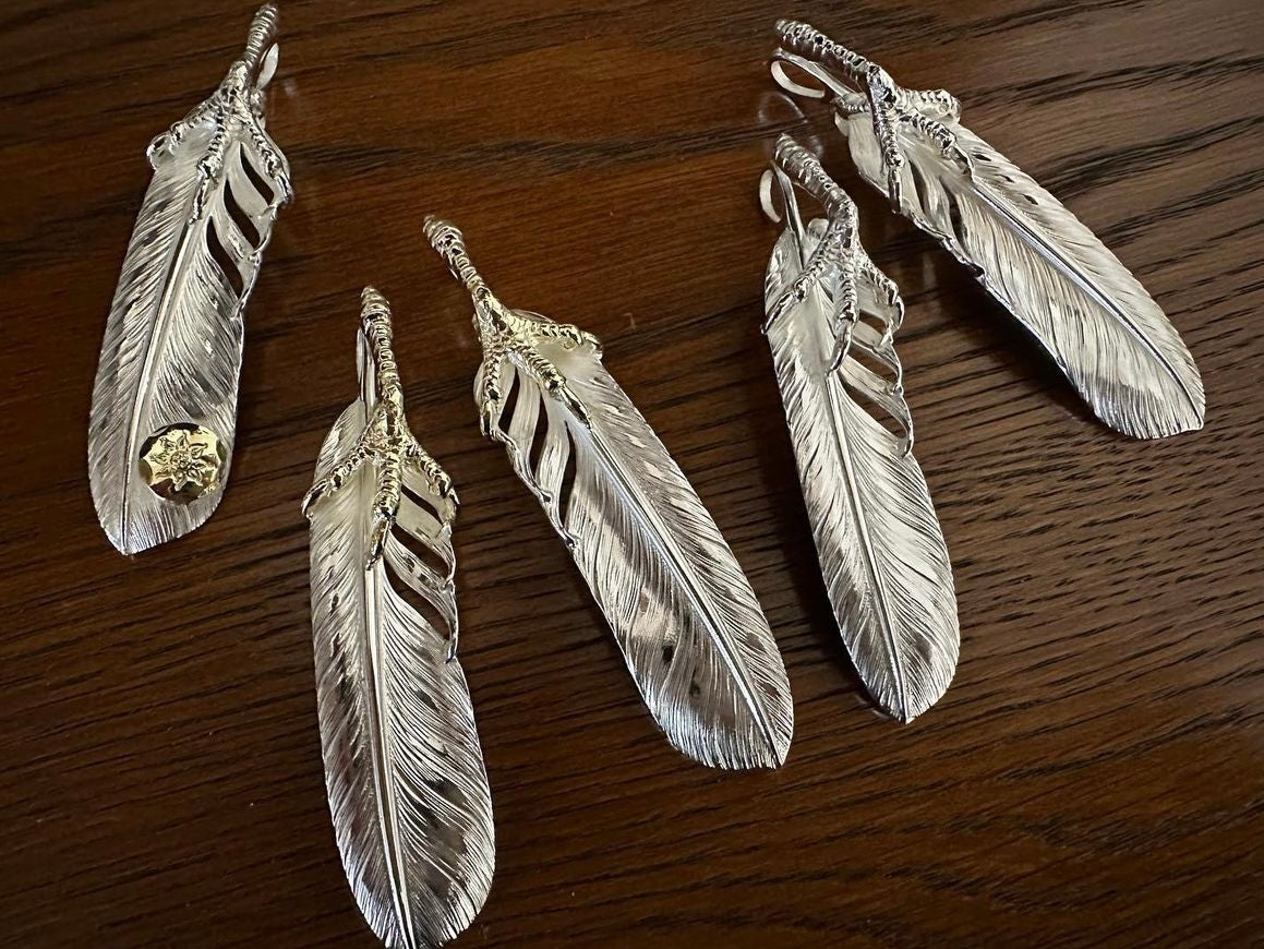 Albatory Silver Claw Silver Feather Pendant L