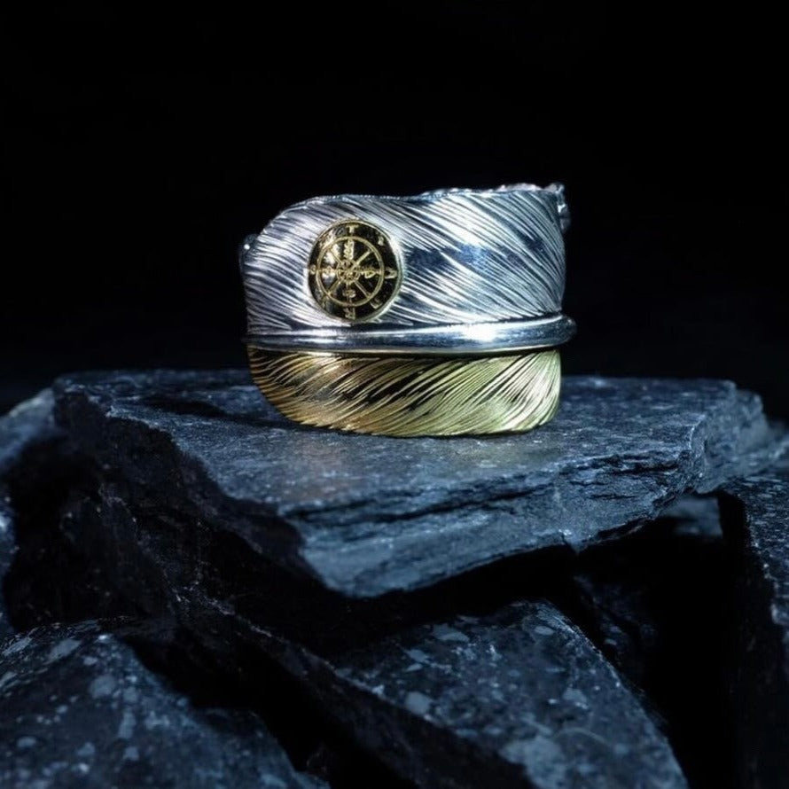 Nine Metal 18K Gold Point Gold and 925 Silver Feather Ring