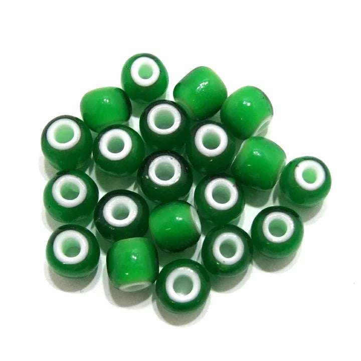 Green White-Heart Glass Bead