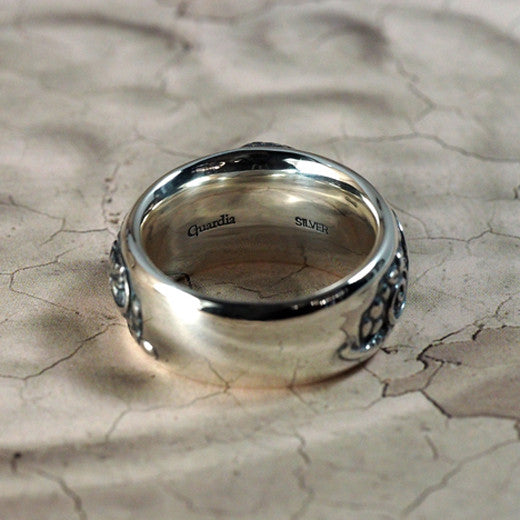 Dionysos Ring