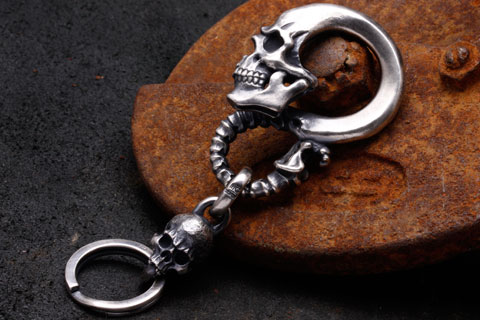 Mad Cult Ugly Head Chaos Keyring