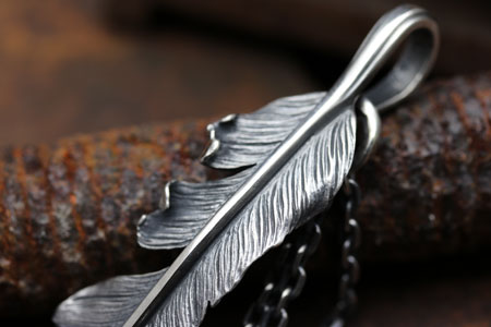 Mad Cult classic 羽毛連骷髏垂銀鏈